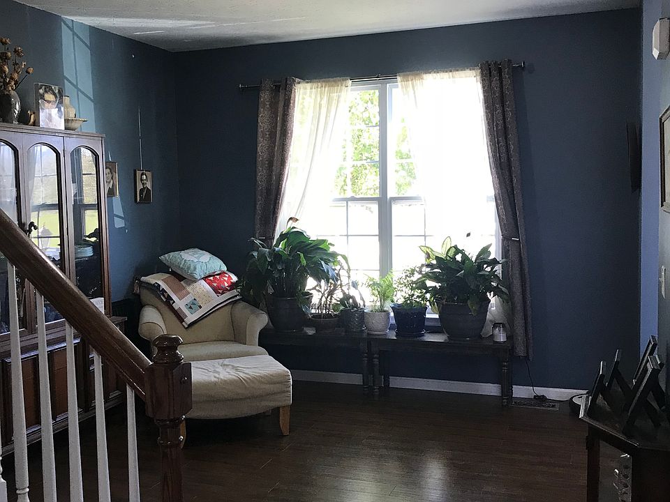 1st image of 4015 Oakland Hills Dr