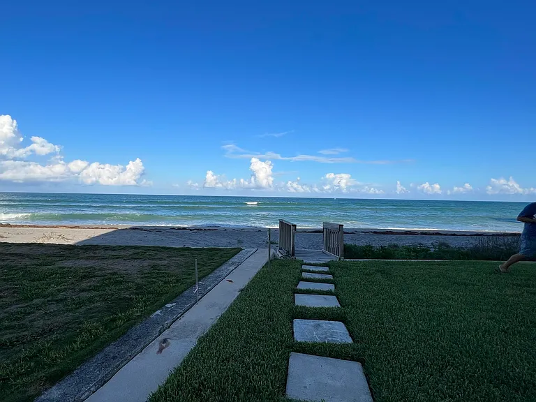 275 Beach Rd #B201 — Photo 17