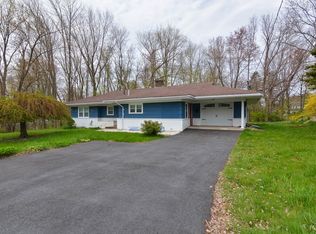 26 Longview St, Haverhill, MA 01830