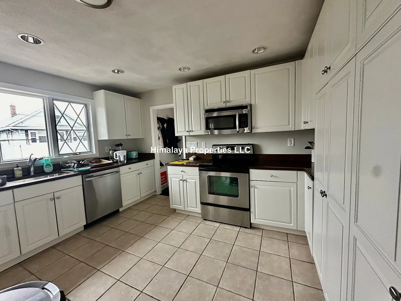 5 bed, $7,000 — Photo 2