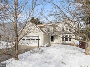 3 Thistel Dell Ct, Owings Mills, MD 21117