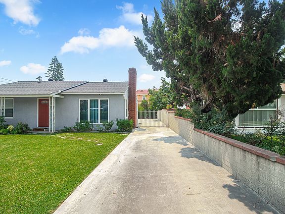 3rd image of 9808 E Camino Real Ave