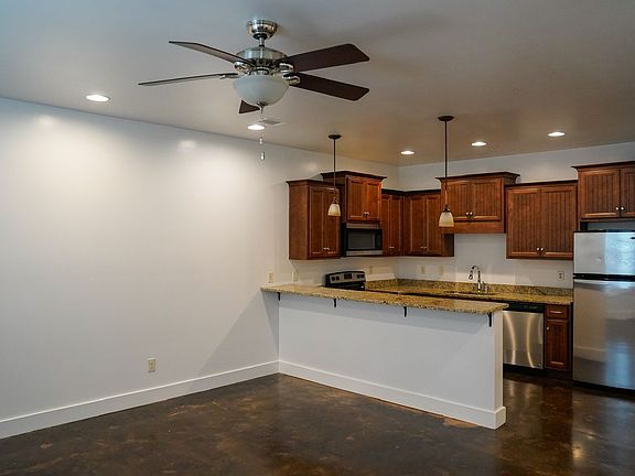 5th image of 1726 10th St E #8F5499164