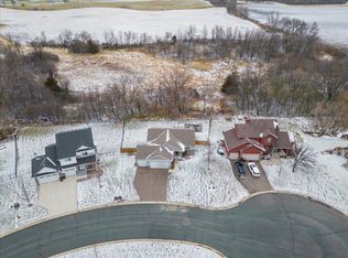1007 Christof Ct, Montrose, MN 55363
