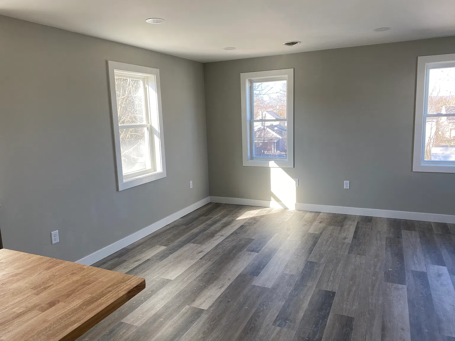 Allen Street Apt — Photo 2