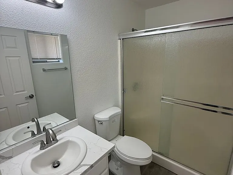 3665 N Kenneth Rd — Photo 12