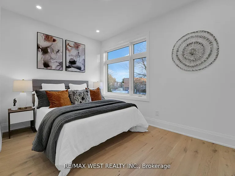 521 Saint Johns Rd #UPPER — Photo 17