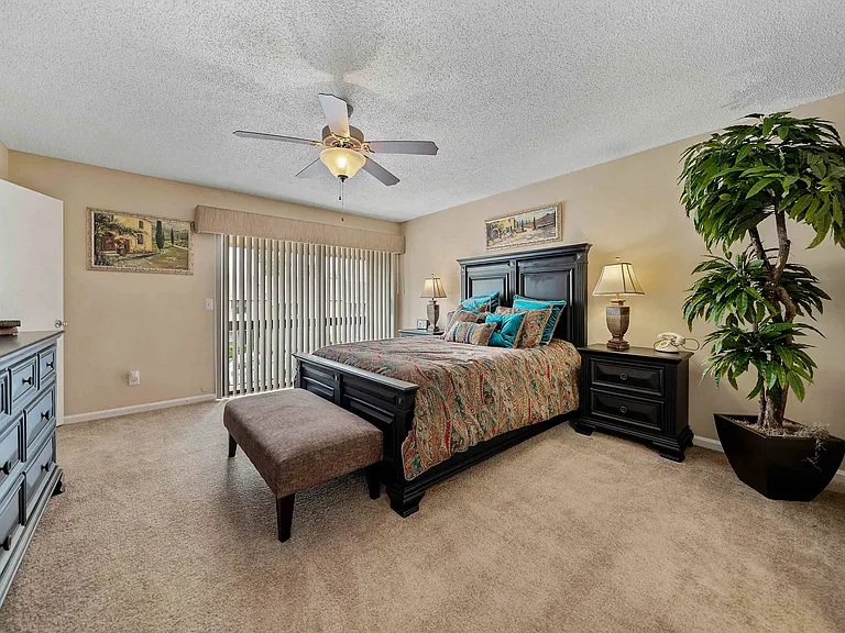 Townhome Primary Bedroom