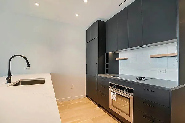 Rented by EXR | media 19