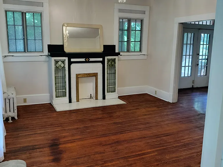 1230 N Highland Ave — Photo 2