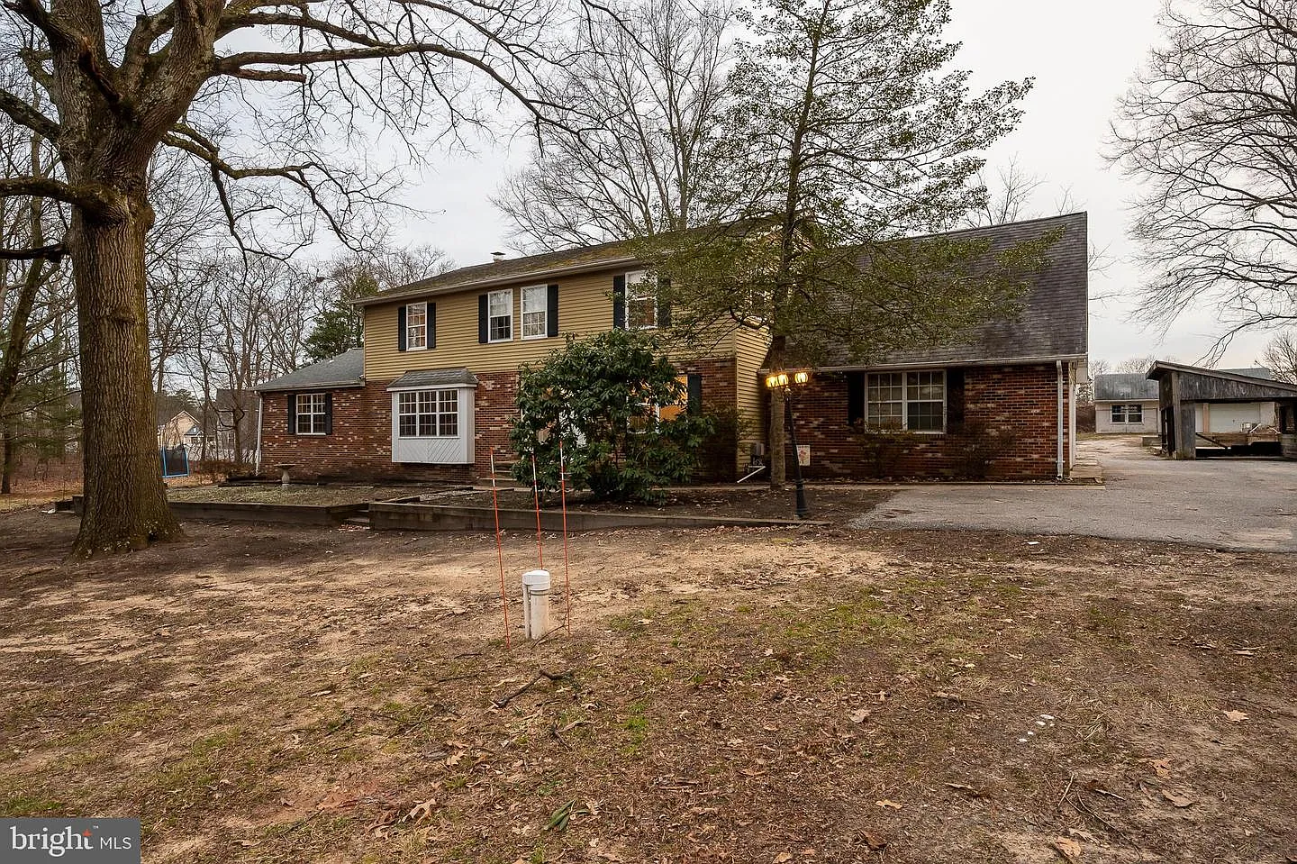 8324 Woodland Rd photo 1