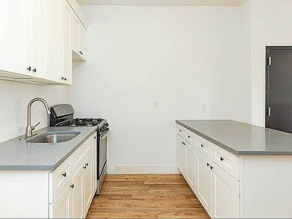 4th image of 358 Marcus Garvey Blvd #6