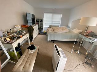 500 Windsor Dr APT 408, Palisades Park, NJ 07650