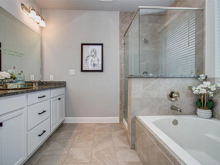 19029 Villa Ln — Photo 27