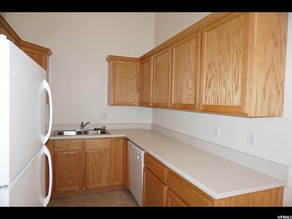 5th image of 1551 W Westbury Way #I