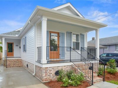 938 11th St, Gretna, LA, 70053