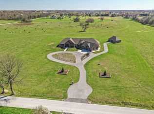 6810 W Farm Road 106, Springfield, MO 65803
