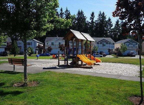 2nd image of 29070 215th Pl SE