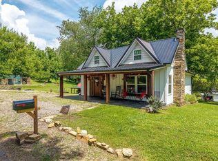 130 Old Blairsville Hwy, Talking Rock, GA 30175