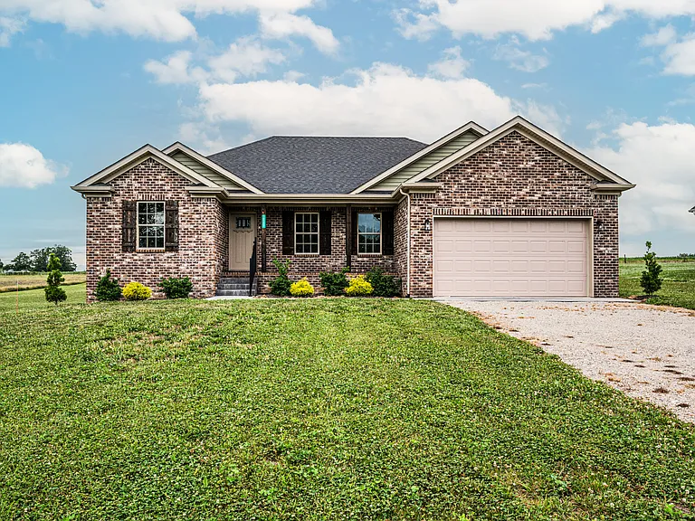 10299 Smiths Grove Scottsville Rd — Photo 1