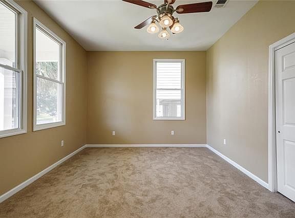 2nd image of 5529 Woodlawn Pl