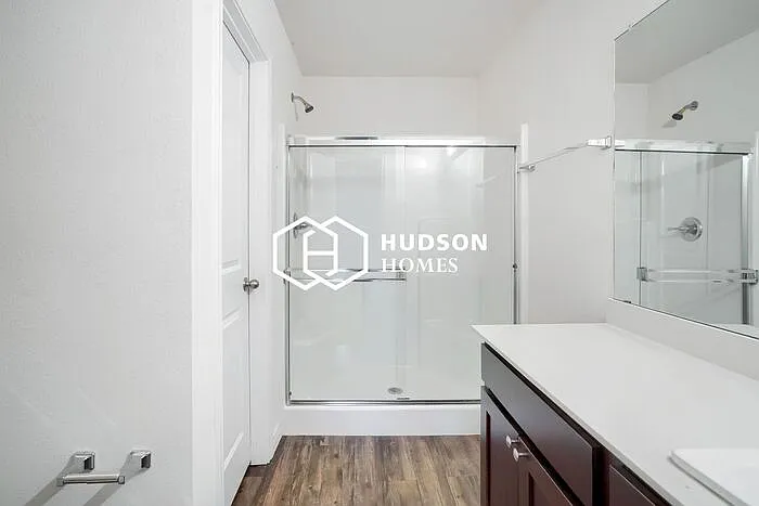 2633 E Cornell St — Photo 10