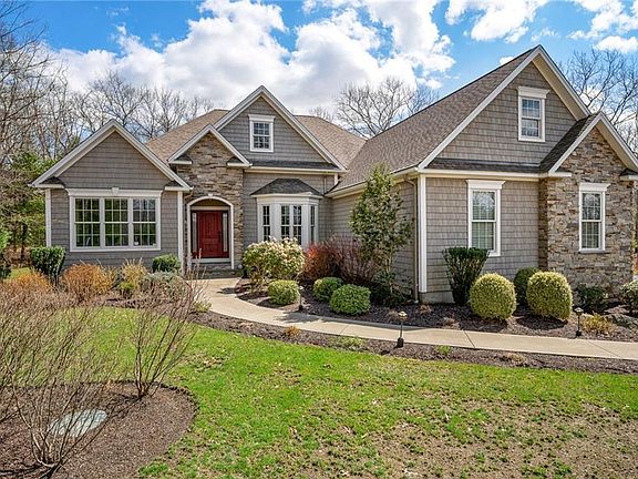 2nd image of 79 Buck Hollow Dr