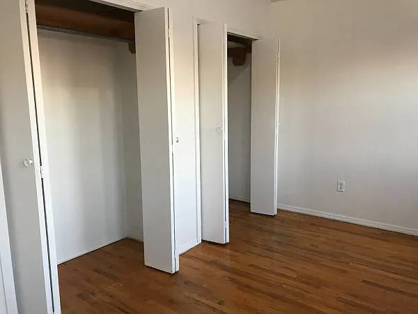 455 E 45th St #2 — Photo 8