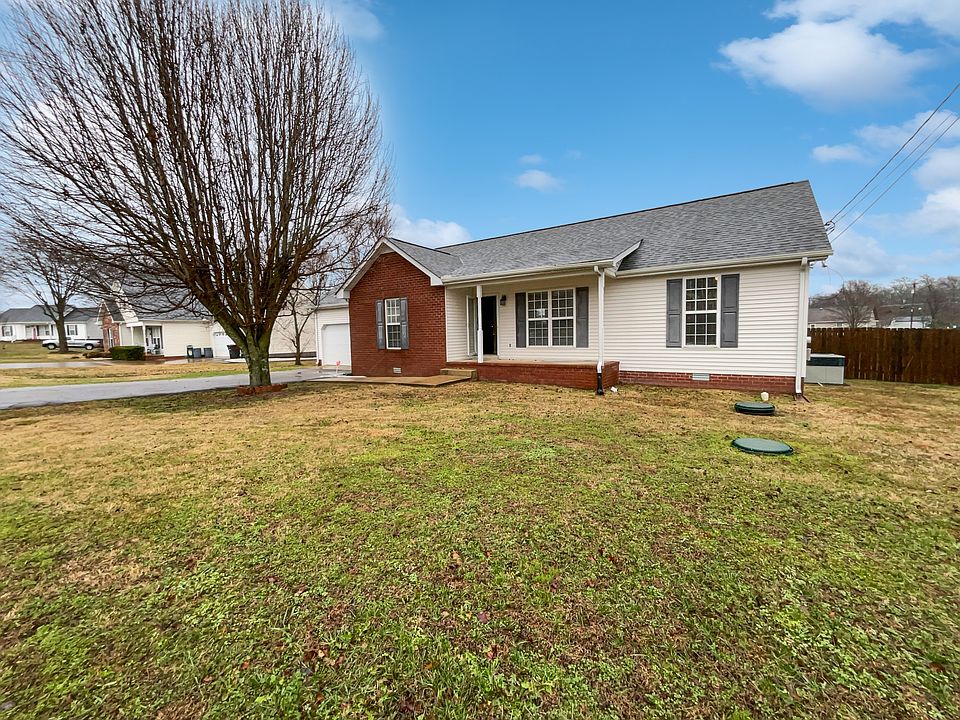 1st image of 112 Whispering Water Ct