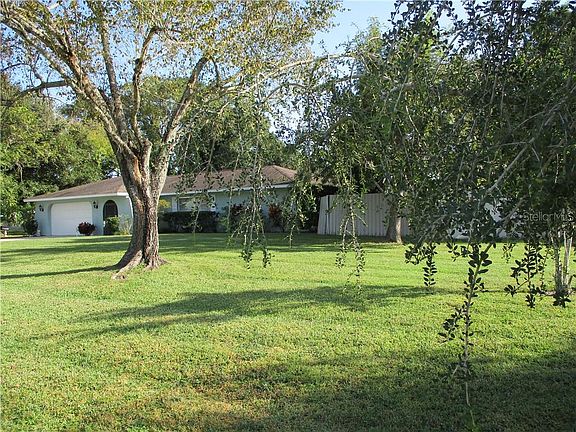 2nd image of 4406 N Lake Dr #1