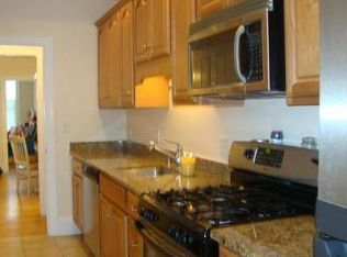 8 Common St APT 1, Stoneham, MA 02180