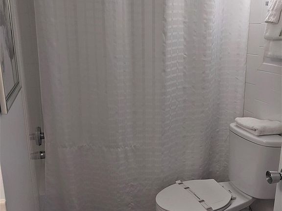 5th image of 1909 S Atlantic Ave #819-817-81