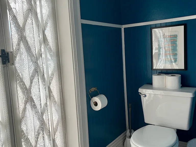 616 W Mulberry St #1 — Photo 8