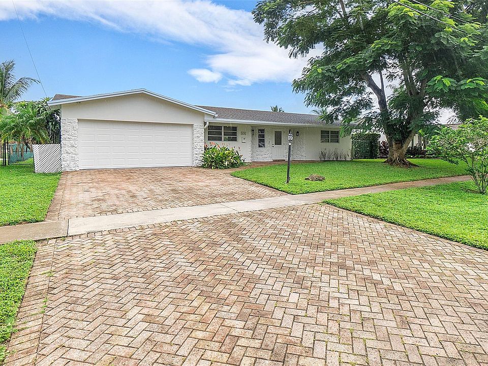 1st image of 420 NW 43rd Avenue