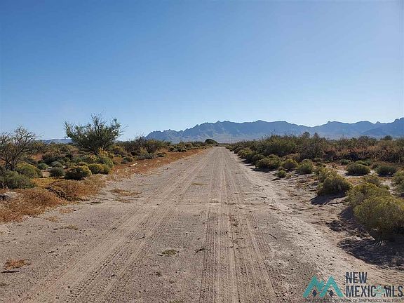 4th image of Acoma Rd SW