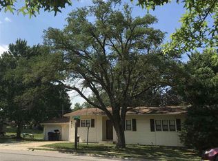 6615 SW Montara Northway, Topeka, KS 66619