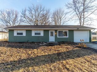 8226 Park State Dr, Fort Wayne, IN 46815