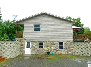 6325 Cross Rd, Concord, MI 49237