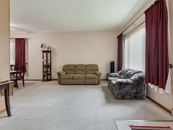 5th image of 13425 S Burley Ave