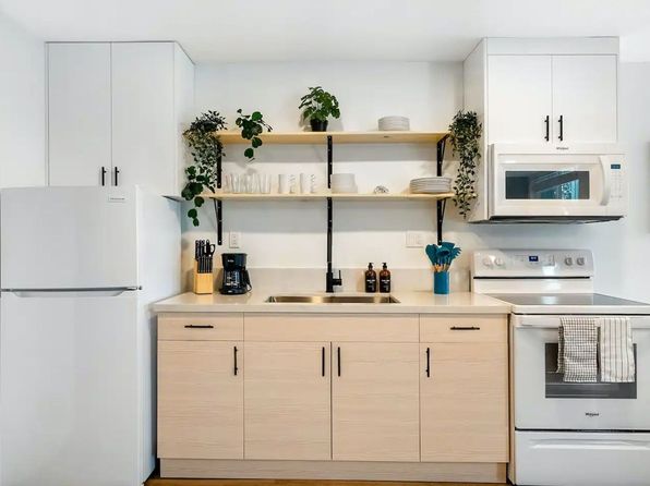 2821 Morena Blvd APT 16