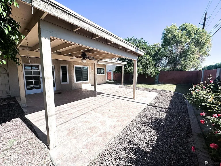 3555 W 15th Ln — Photo 25