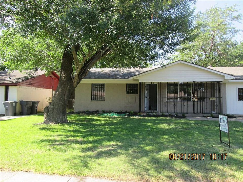 1st image of 776 Ivywood Dr