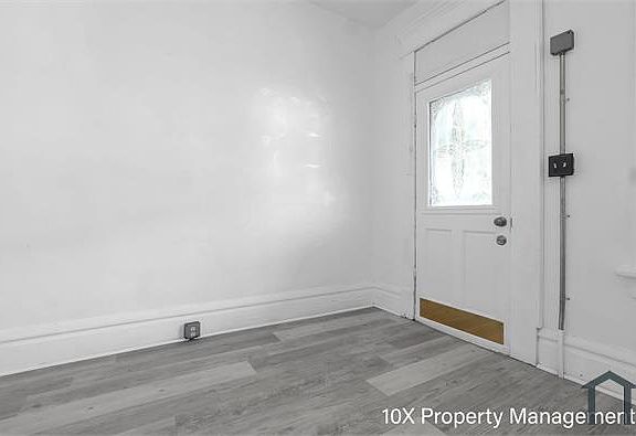 5th image of 851 Bellows Ave
