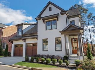 1729 Barclay Close NW, Atlanta, GA 30318