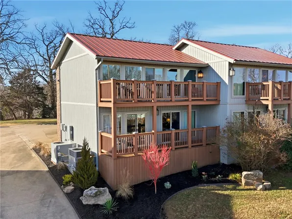 14807 Dutchmans Dr, Rogers, AR 72756
