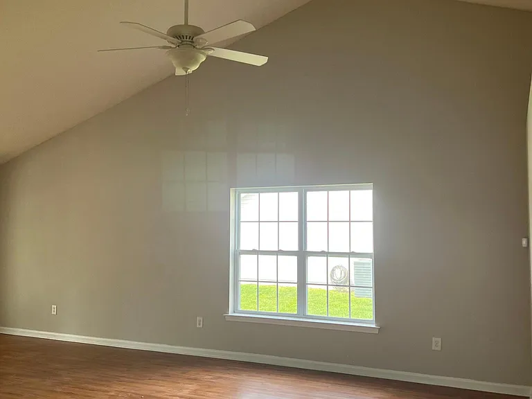505 Pennington Loop — Photo 11