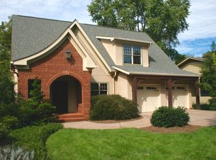 1031 E Nokomis Cir, Knoxville, TN 37919