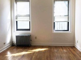 3237 42nd St APT 2D, Astoria, NY 11103