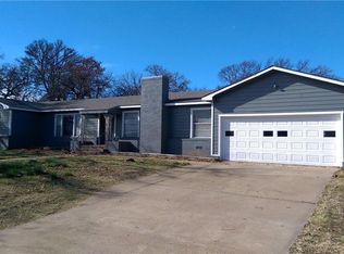 2110 Morningside Dr, Mineral Wells, TX 76067