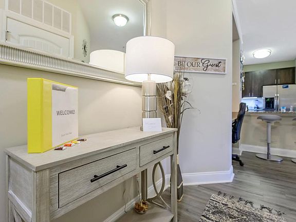3rd image of 5464 S Miami Blvd #0
